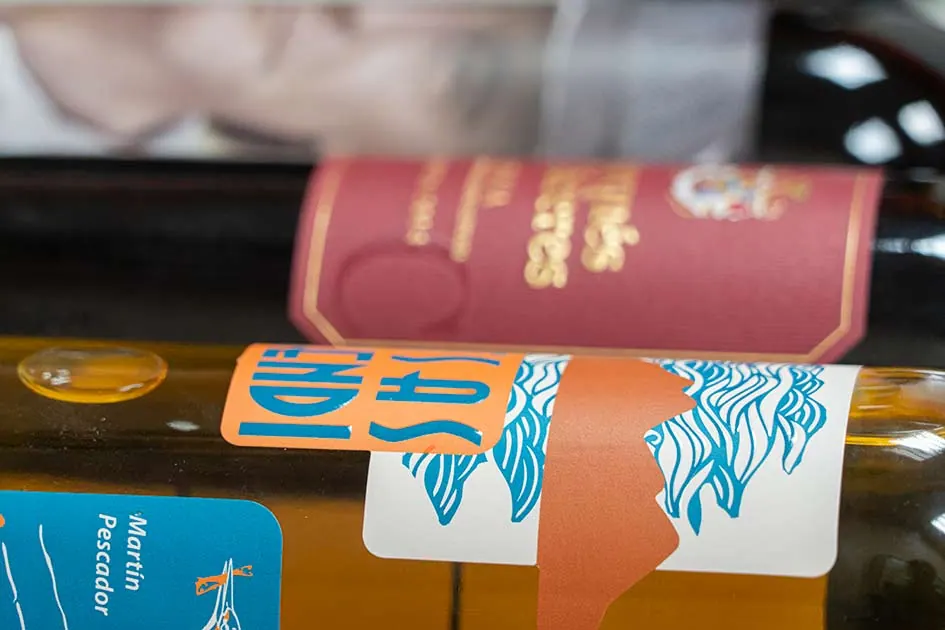 Etiqueta para vino y bebidas fabricada por BIOLID (1)